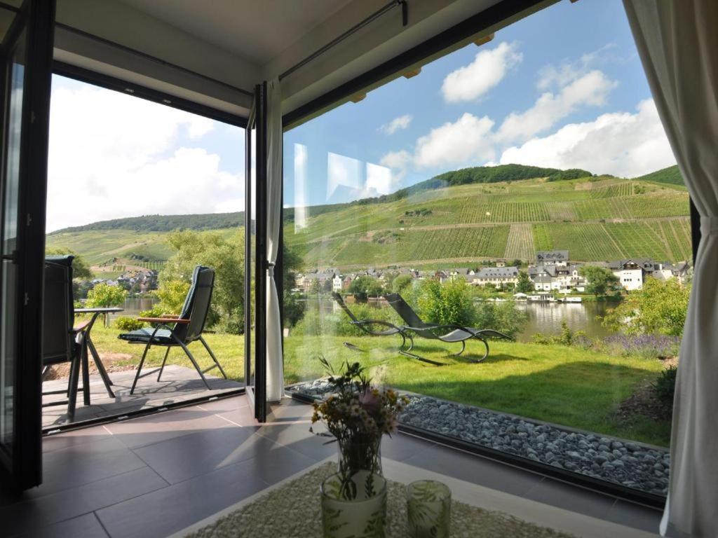 Ferienwohnung Am Moselufer Zell Eksteriør billede