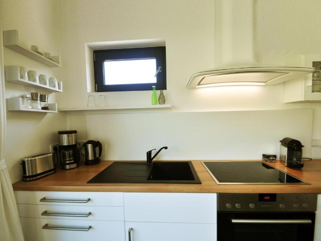 Ferienwohnung Am Moselufer Zell Eksteriør billede